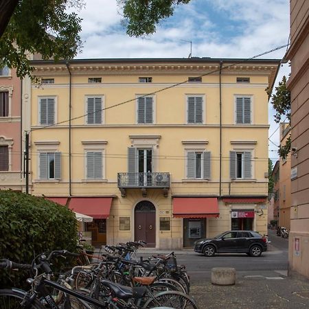 Tribunali Suite De Charme Bologna Exteriör bild