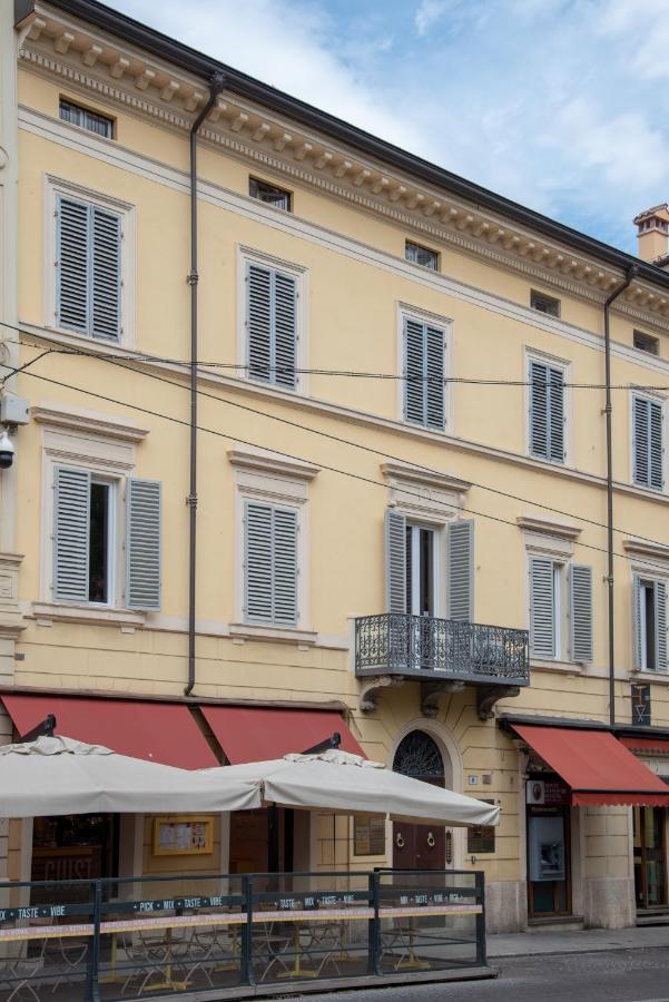 Tribunali Suite De Charme Bologna Exteriör bild